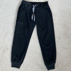 Figs: Zamora Jogger Scrub Pants